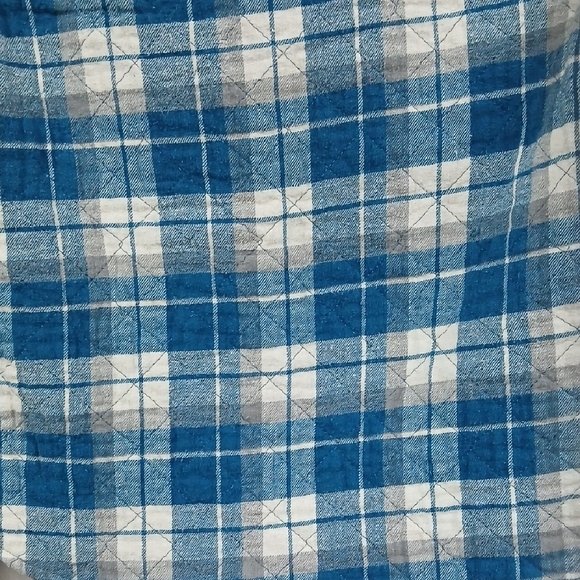 Legendary Whitetails Women's Blue Plaid Flannel Shirt - Picture 5 of 5